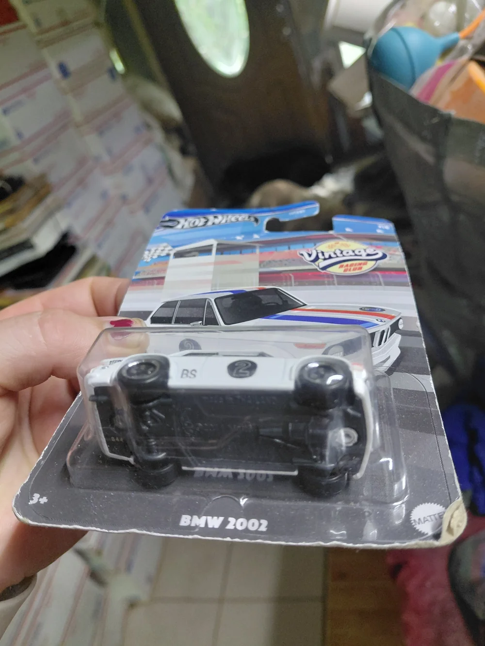 the Hot Wheels Vintage Racing Club BMW 2002 (3/6), a 1:64 scale die-cast collect